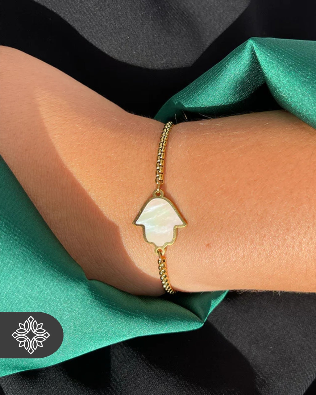 18K Gold-Plated Hand Chain for Women – Moroccan Jewelry Design