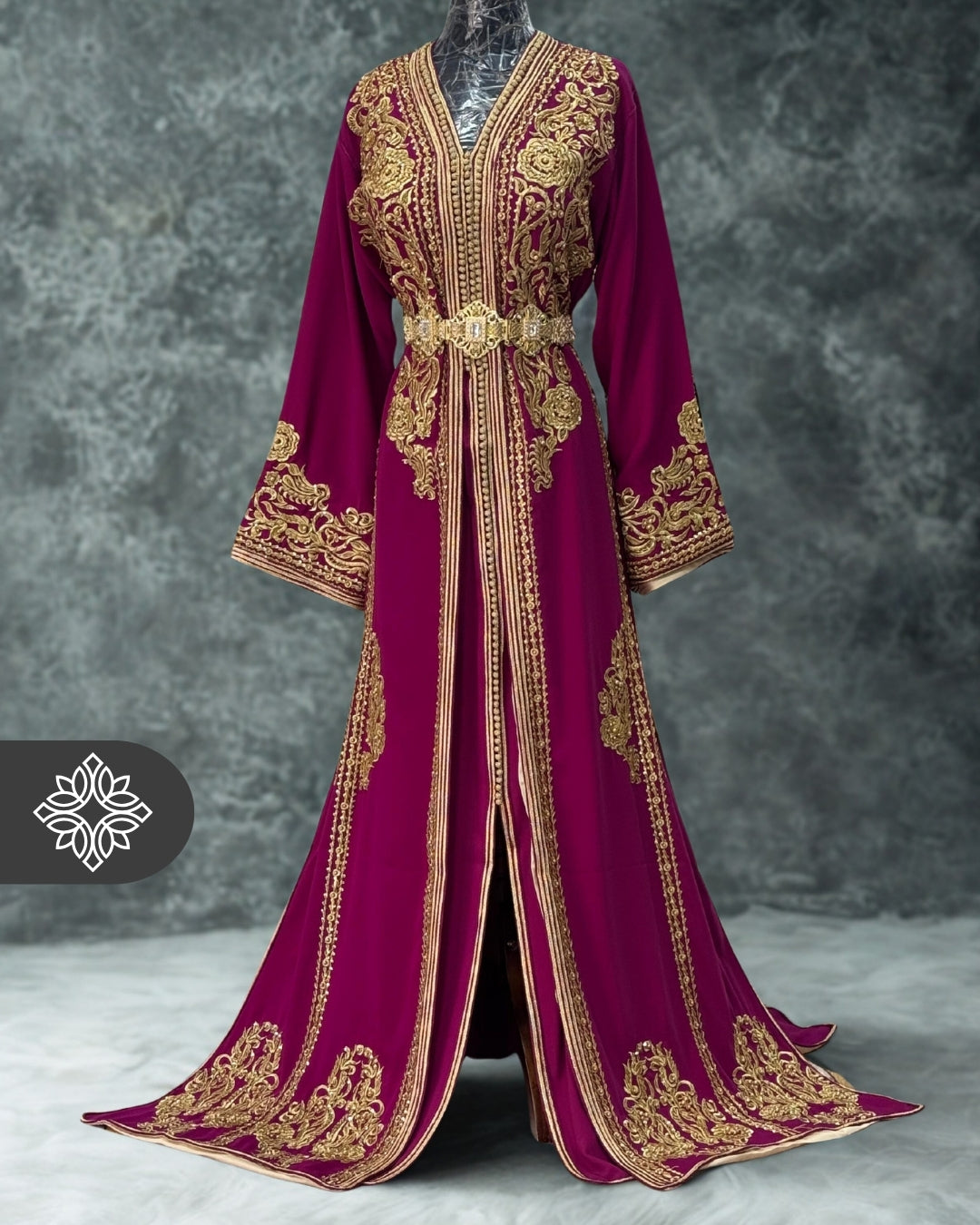 Takchita marocaine fuchsia élégante | Caftan deux pièces haute couture | Broderie royale dorée