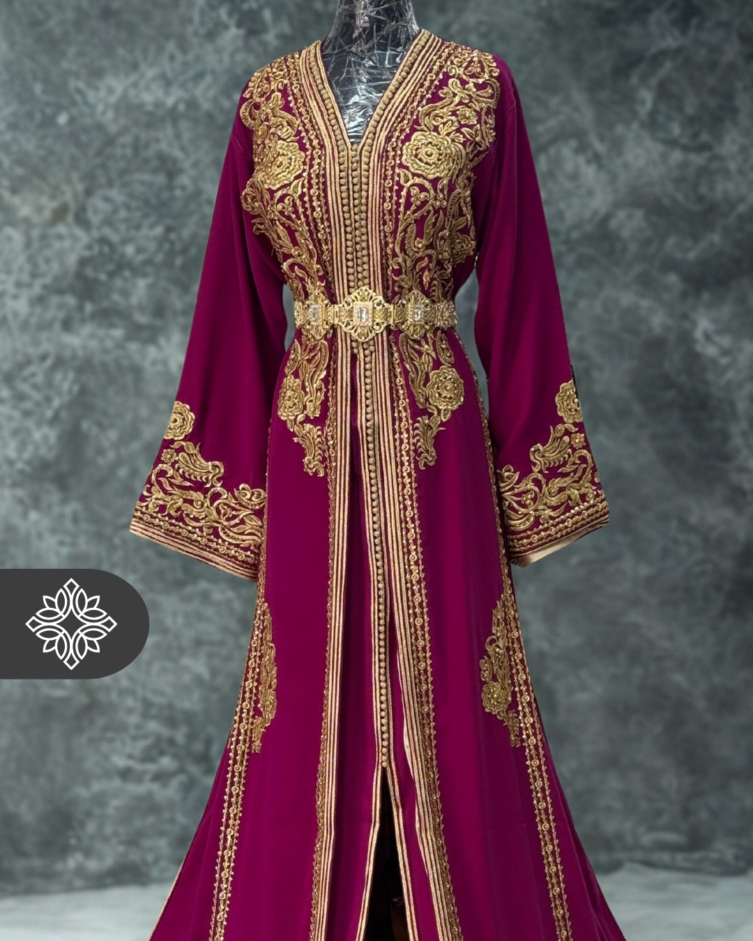 Takchita marocaine fuchsia élégante | Caftan deux pièces haute couture | Broderie royale dorée