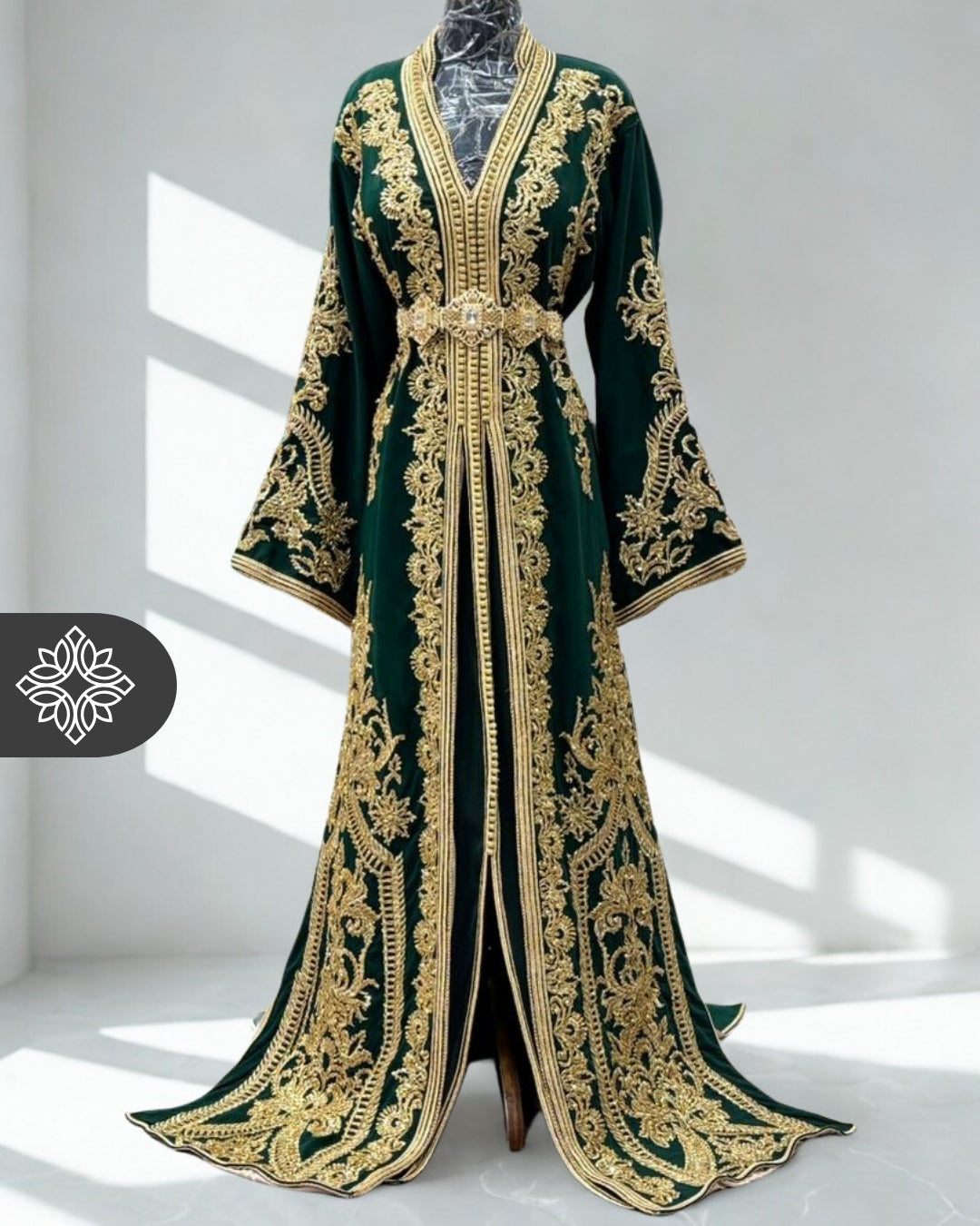 Royal Emerald Green Moroccan Two-Piece Kaftan | Luxury Takchita | Golden Embroidery