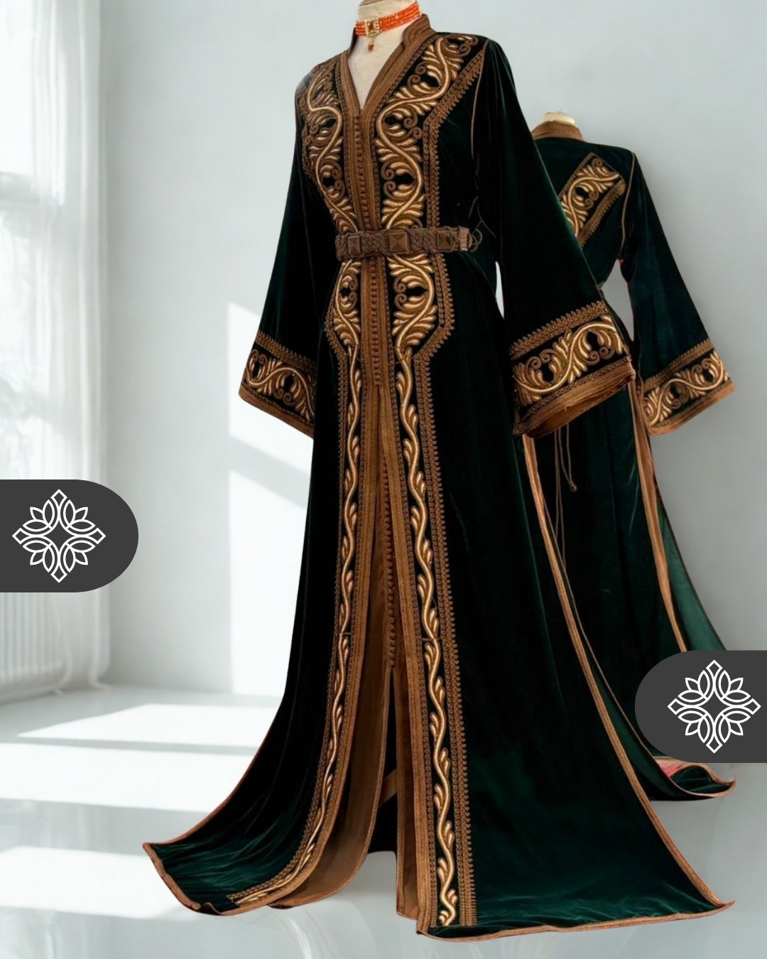 Takchita marocaine vert émeraude | Caftan deux pièces en velours luxueux | Broderie ton sur ton spéciale