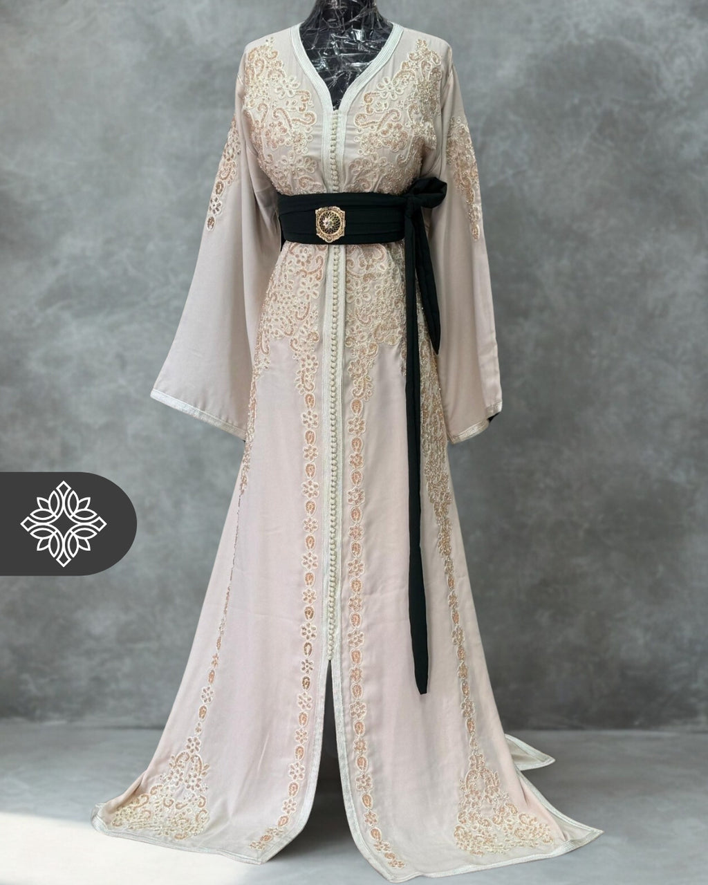 Caftan marocain une pièce | Robe caftan beige