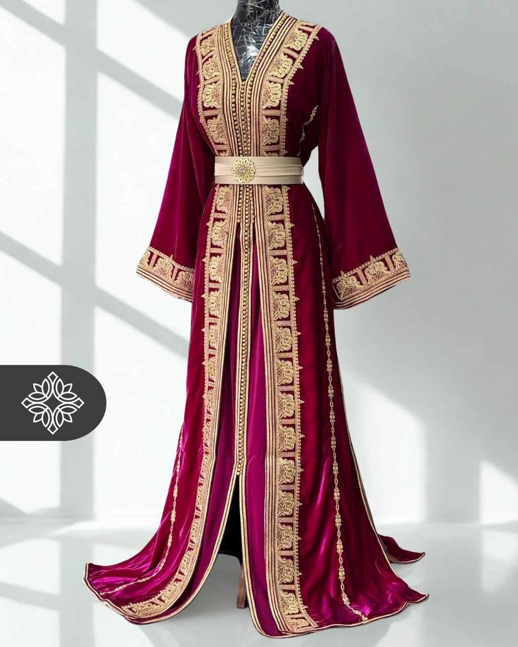 Takchita marocaine bleu royal | Caftan deux pièces en velours couture de luxe | Broderie ton sur ton dorée