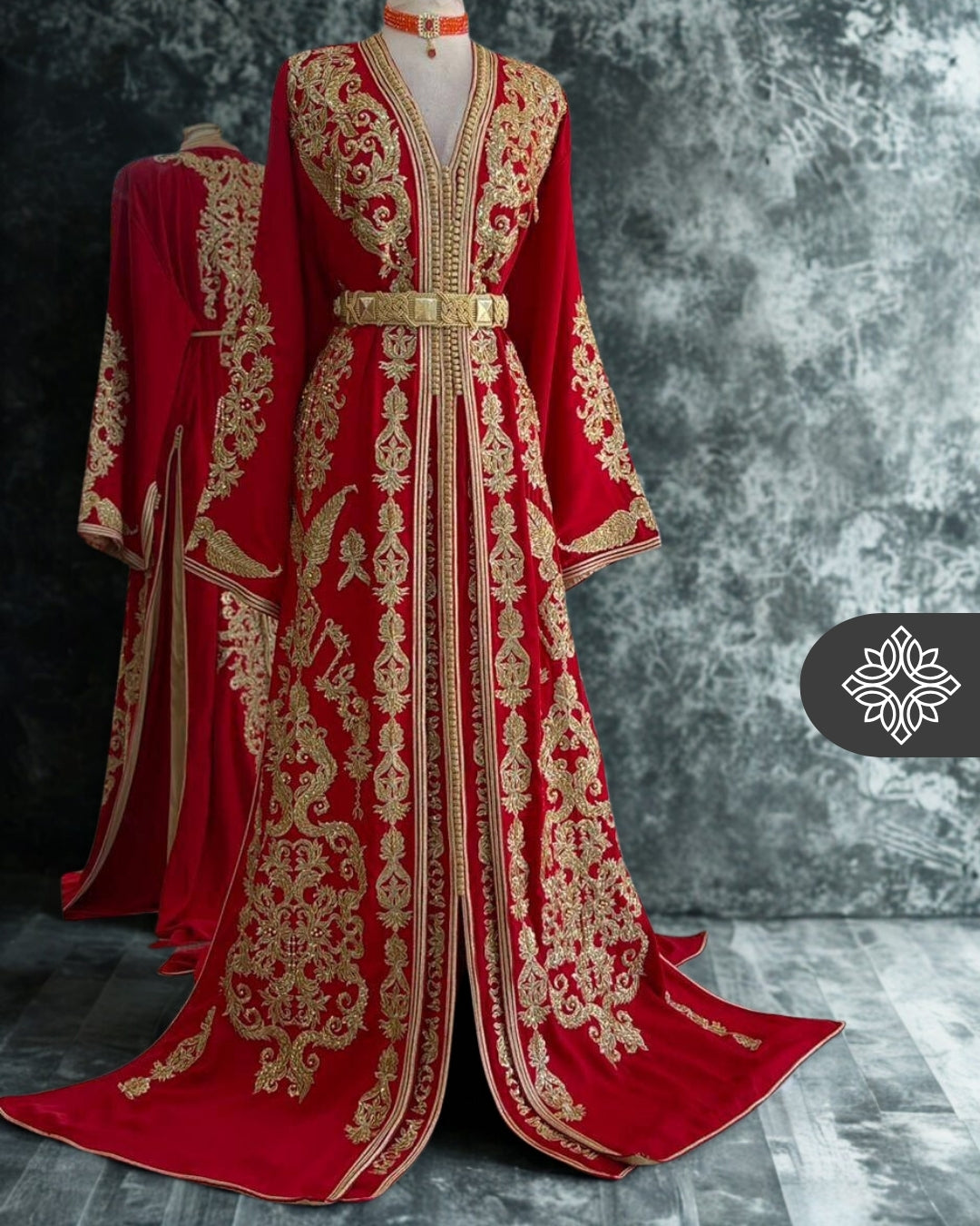 Takchita marocaine bleu royal | Caftan deux pièces haute couture | Broderie ton sur ton dorée
