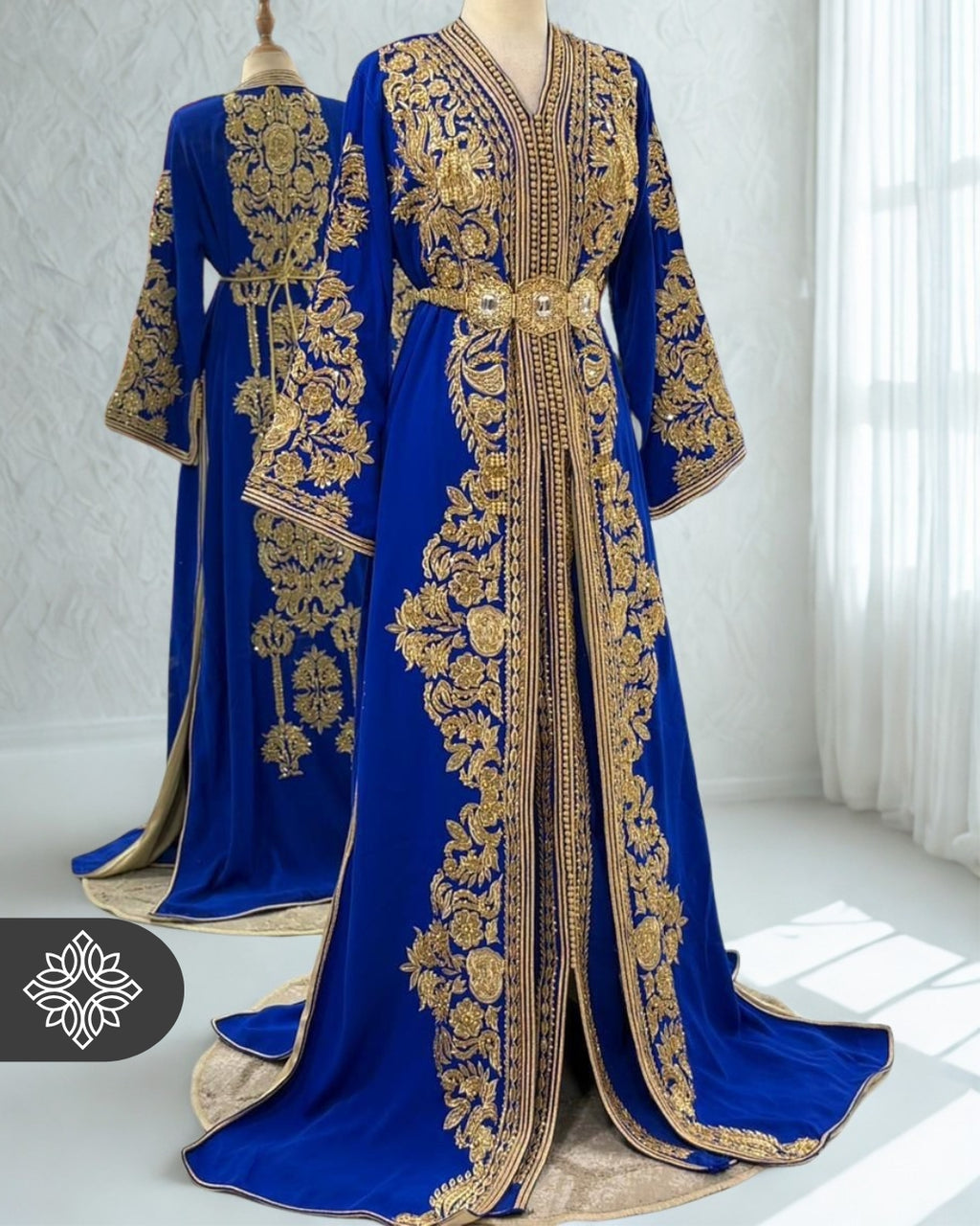 Robe de mariée kaftan deux pièces bleu roi | Broderie dorée à la main | Takchita marocaine