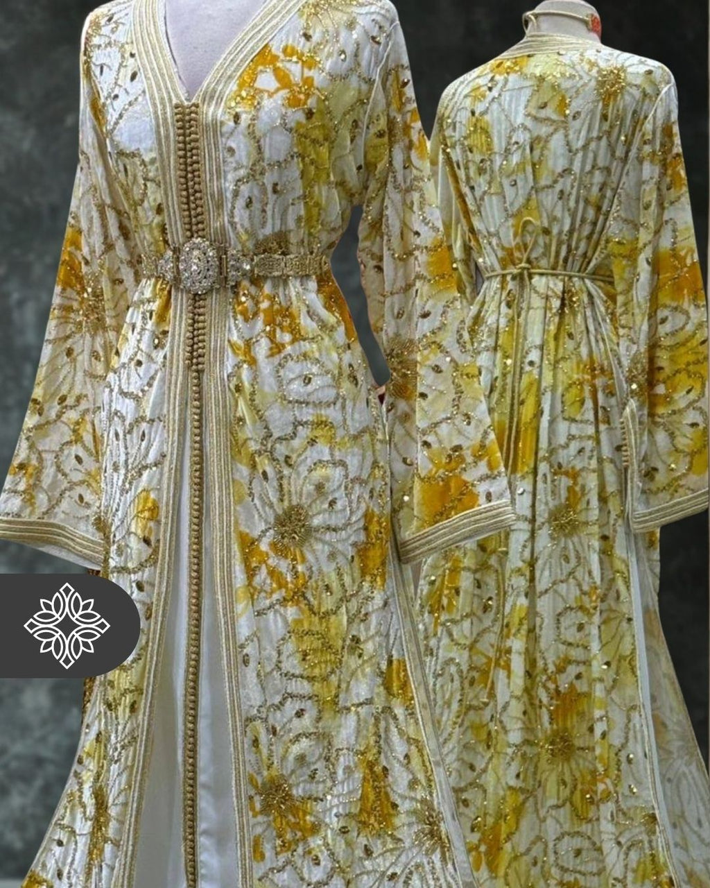 Caftan blanc deux pièces | Broderie dorée à carreaux | Takchita marocain