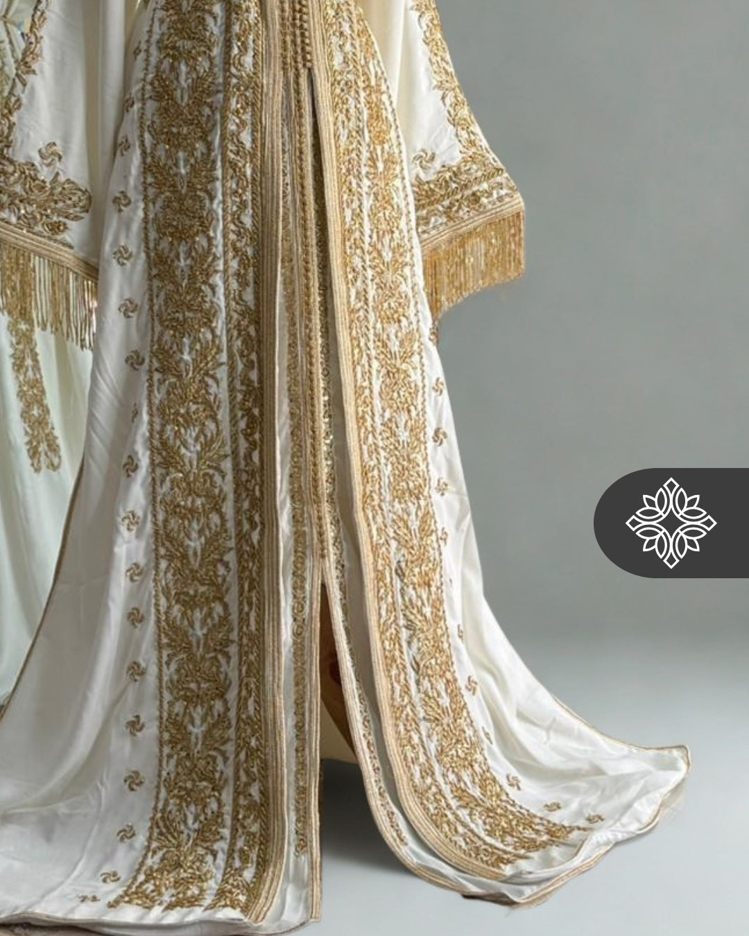 White & Gold Bridal Moroccan Takchita | Royal Embroidery & Fringe Detail | Luxury Two-Piece Kaftan